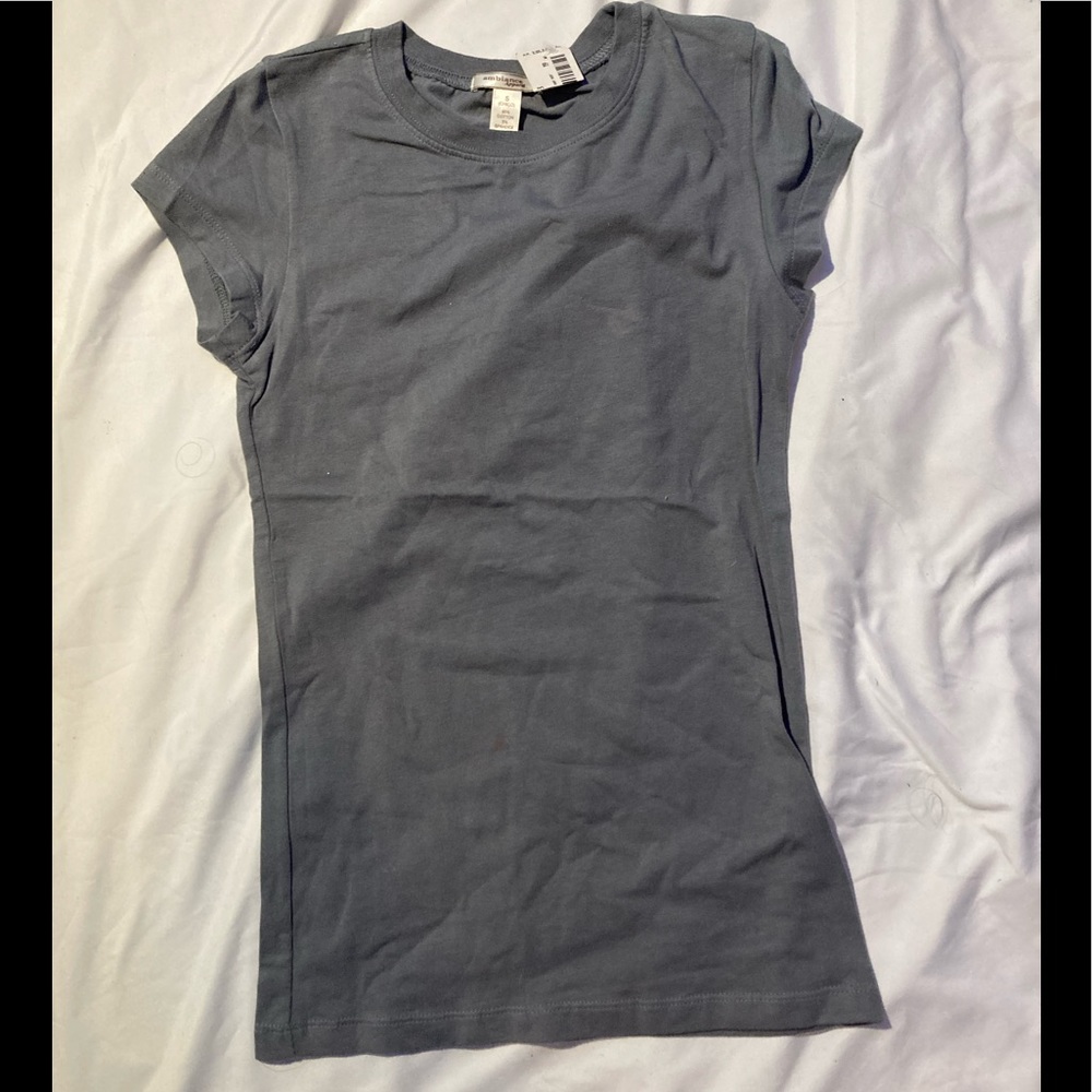 grey womens tee